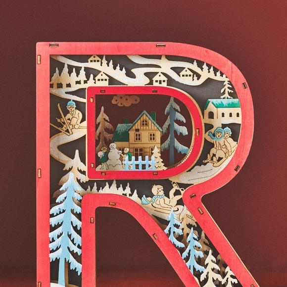 Anthropologie Monogram Wonderland Light-Up Scene Letter R - Picture 4 of 4